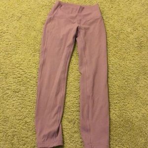 Wunder Under High-Rise Tight 25" Light purple womens lululemon leggings size 4